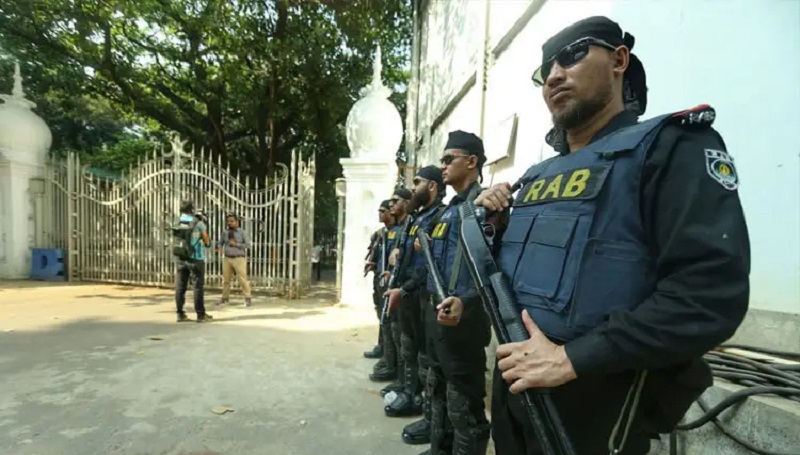 হাসিনার রায়কে কেন্দ্র করে ট্রাইব্যুনাল এলাকায় কড়া নিরাপত্তা