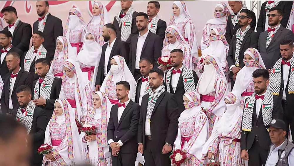 ৩৩ বছর পর জেলের অন্ধকার জীবন নিয়ে মুখ খুললেন সঞ্জয় দত্ত