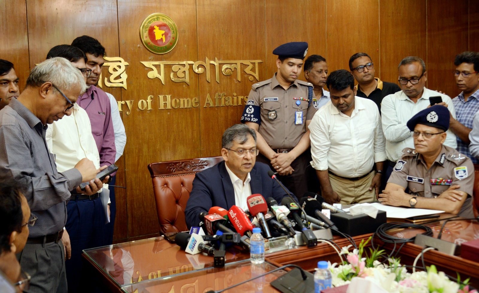 প্রত্যেক ক্যাটাগরিতে অপরাধ কমেছে : স্বরাষ্ট্রমন্ত্রী