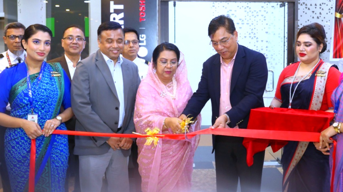 ক্রেতা নেই কাঁচাবাজারে, সবজির দাম চড়া